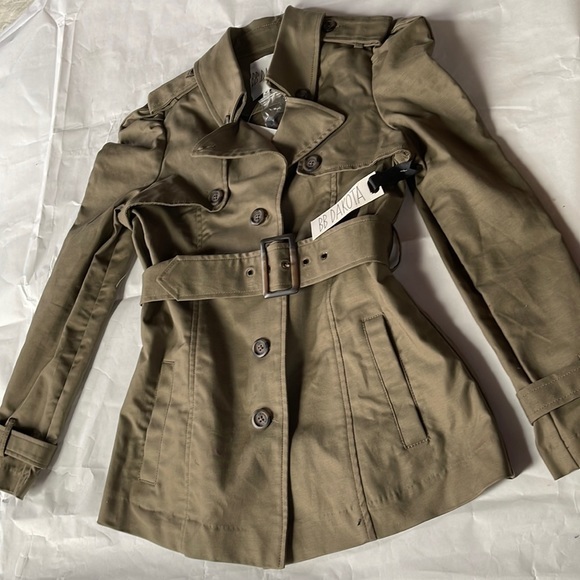 BB Dakota Jackets & Blazers - NWT BB Dakota trench coat